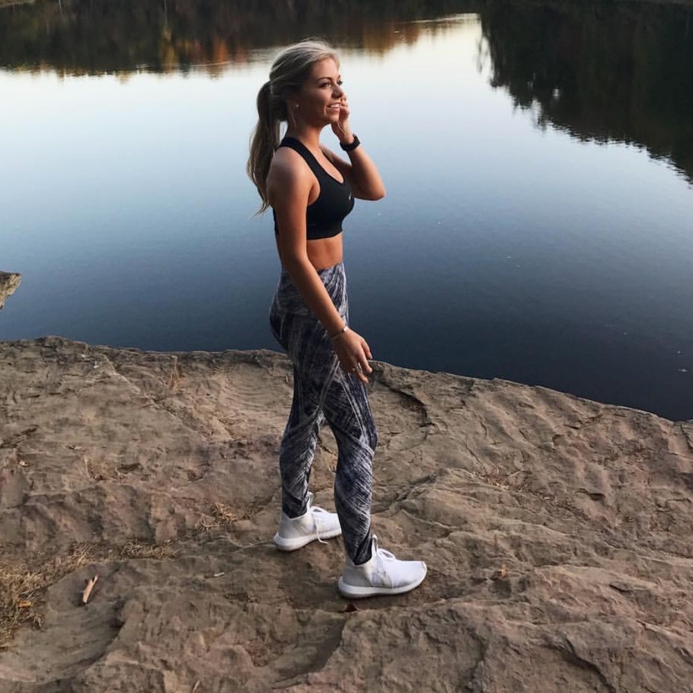 LuLuLemon Black and White leggings! 😍